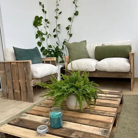 Проживание в семье Ilumina Албуфейра